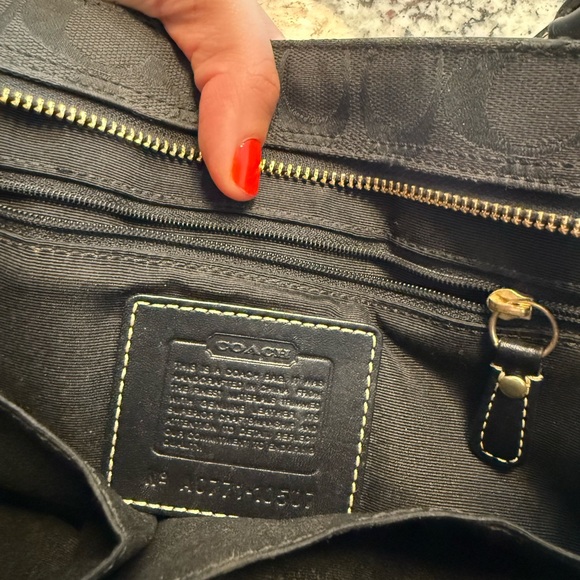 Vintage (2007) Coach Hamptons Bag - Picture 8 of 10